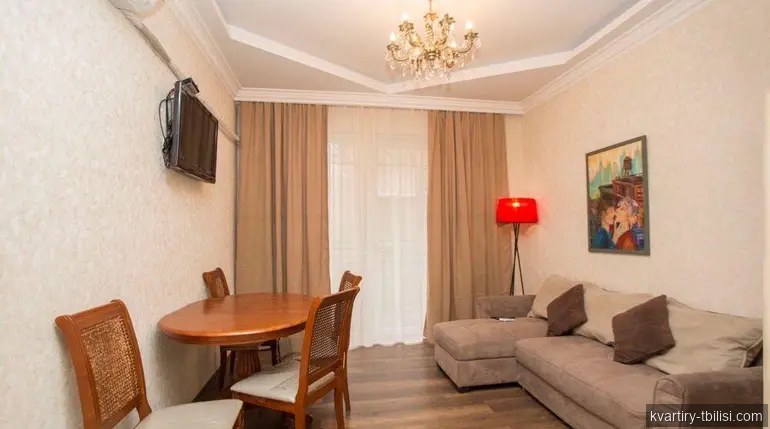 2-bedroom Apartment for rent in Chugureti, Tbilisi, 50 sqm, floor 2/5 — 650 USD/month | Tbilisi Homes