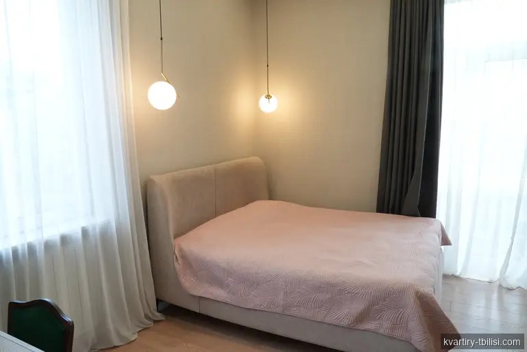 Трёхкомнатная квартира в Чугурети — 1 200 USD/мес | Tbilisi Homes