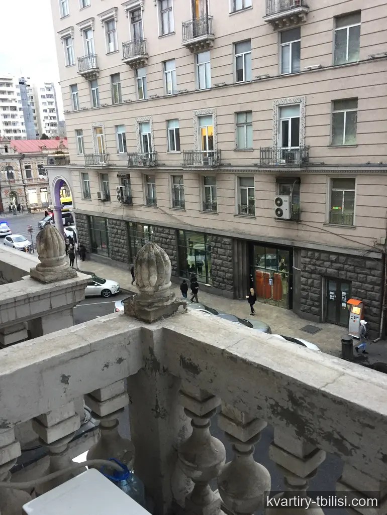 Трёхкомнатная квартира в Чугурети — 650 USD/мес | Tbilisi Homes