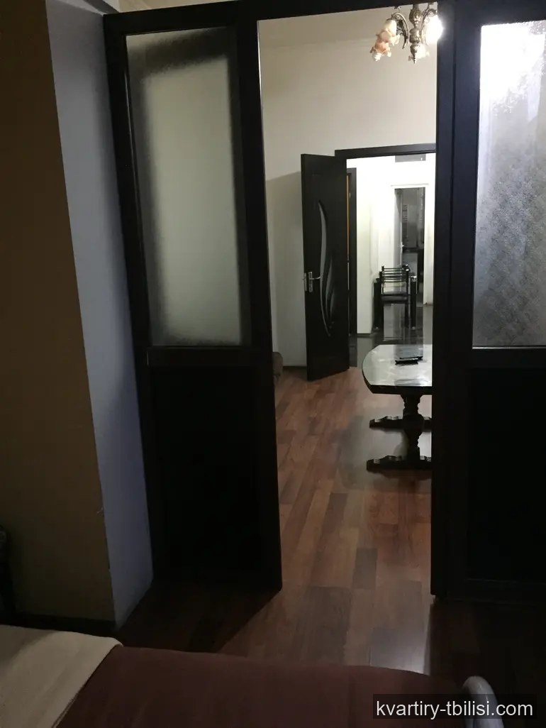 Трёхкомнатная квартира в Чугурети — 650 USD/мес | Tbilisi Homes
