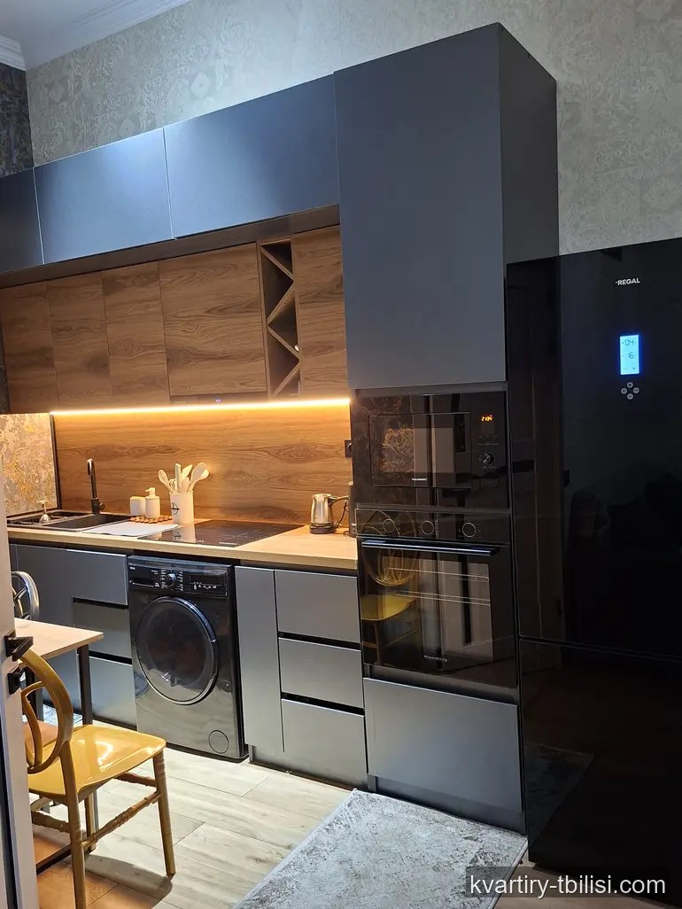 3-bedroom Apartment for rent in Chugureti, Tbilisi, 50 sqm, floor 2/3 — 600 USD/month | Tbilisi Homes