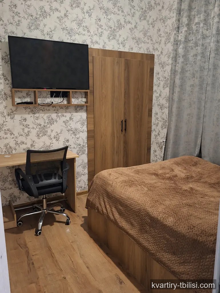 3-bedroom Apartment for rent in Chugureti, Tbilisi, 50 sqm, floor 2/3 — 600 USD/month | Tbilisi Homes