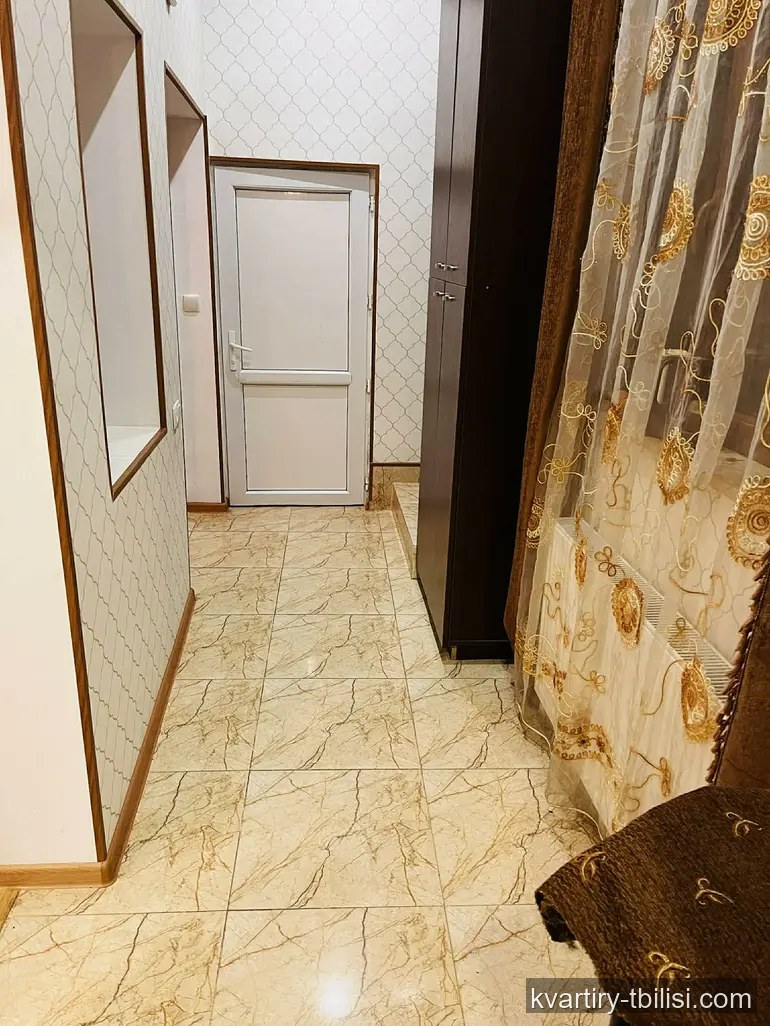 3-bedroom Apartment for rent in Chugureti, Tbilisi, 60 sqm, floor 1/2 — 497 USD/month | Tbilisi Homes