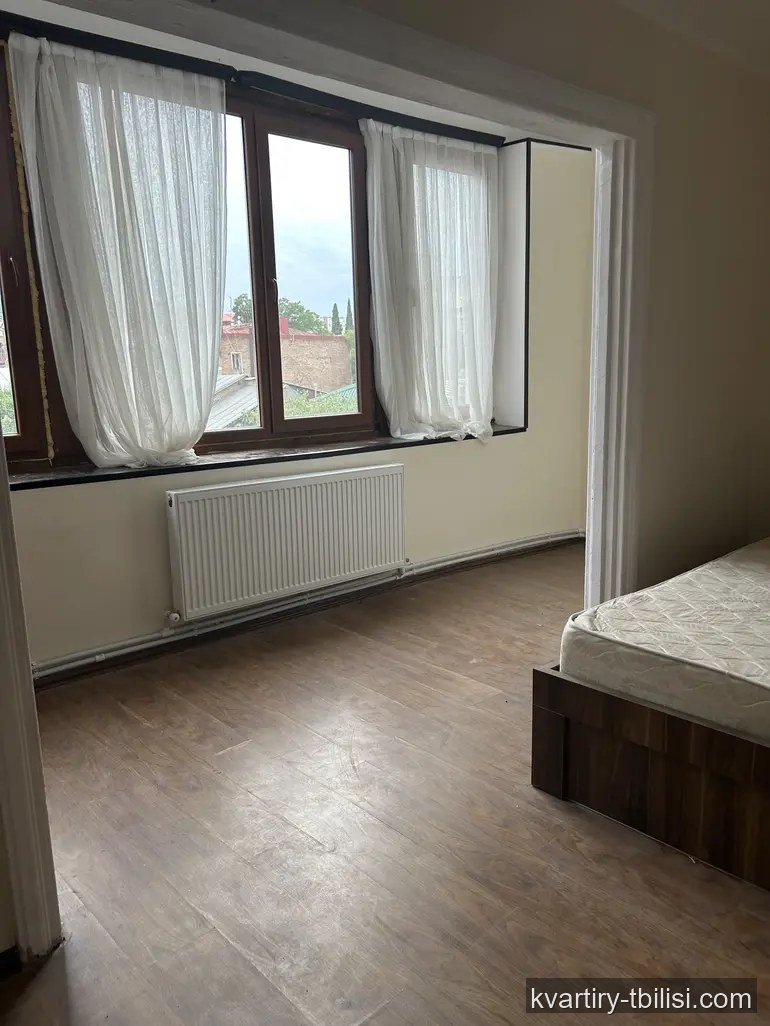 3-bedroom Apartment for rent in Chugureti, Tbilisi, 125 sqm, floor 3/3 — 800 USD/month | Tbilisi Homes