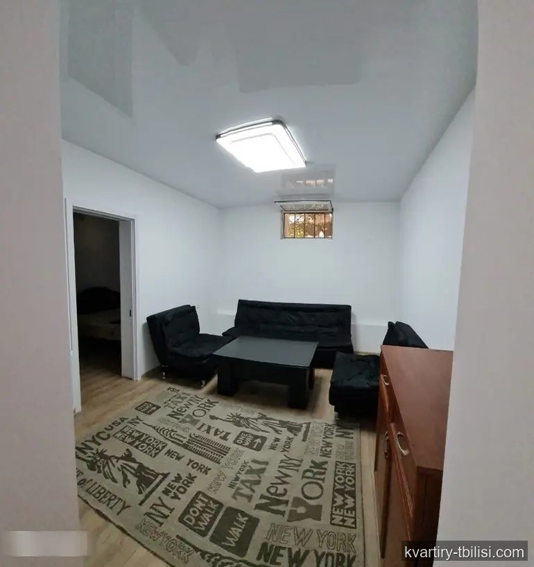 3-bedroom Apartment for rent in Chugureti, Tbilisi, 90 sqm, floor 1/2 — 850 USD/month | Tbilisi Homes