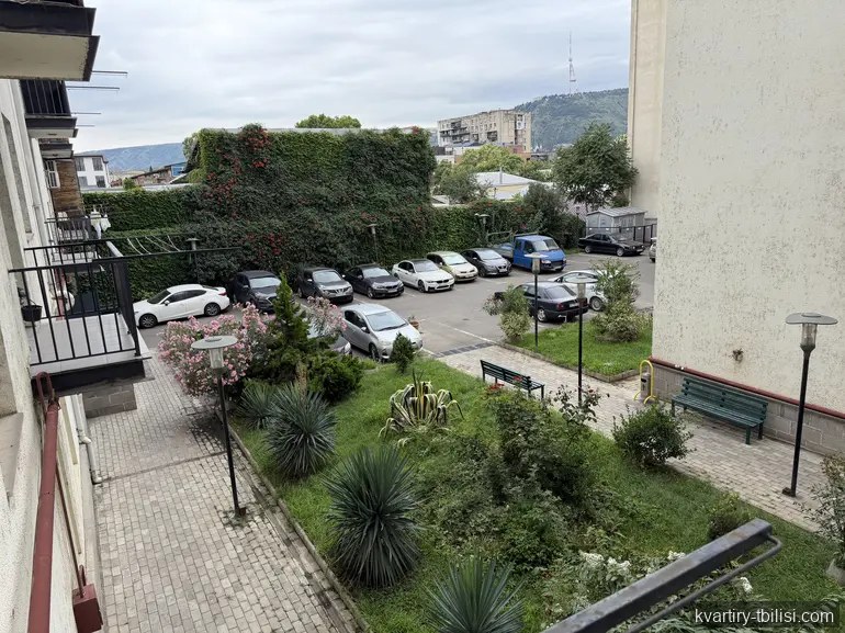 3-bedroom Apartment for rent in Chugureti, Tbilisi, 90 sqm, floor 2/9 — 1 000 USD/month | Tbilisi Homes
