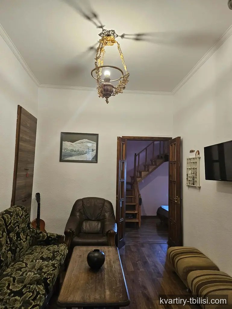 Трёхкомнатная квартира в Чугурети — 600 USD/мес | Tbilisi Homes