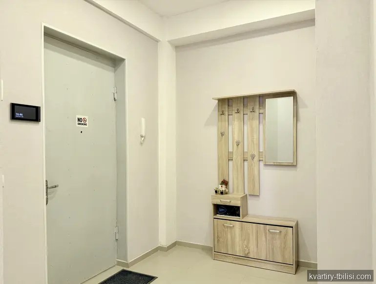 3-bedroom Apartment for rent in Chugureti, Tbilisi, 100 sqm, floor 4/11 — 1 000 USD/month | Tbilisi Homes