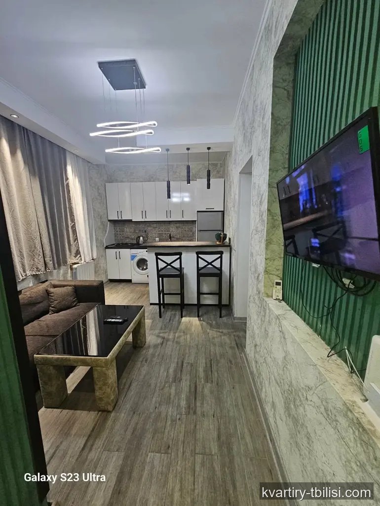 3-bedroom Apartment for rent in Chugureti, Tbilisi, 60 sqm, floor 2/2 — 500 USD/month | Tbilisi Homes
