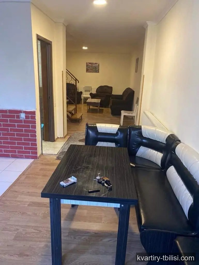 Трёхкомнатная квартира в Чугурети — 800 USD/мес | Tbilisi Homes