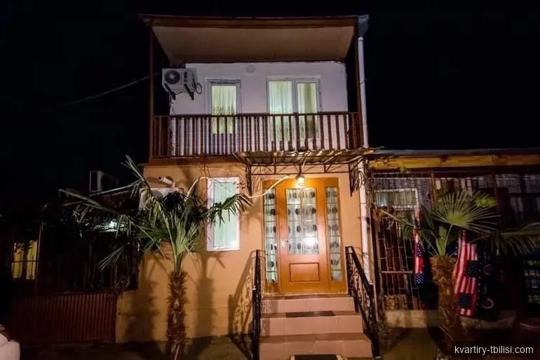 Трёхкомнатная квартира в Чугурети — 800 USD/мес | Tbilisi Homes