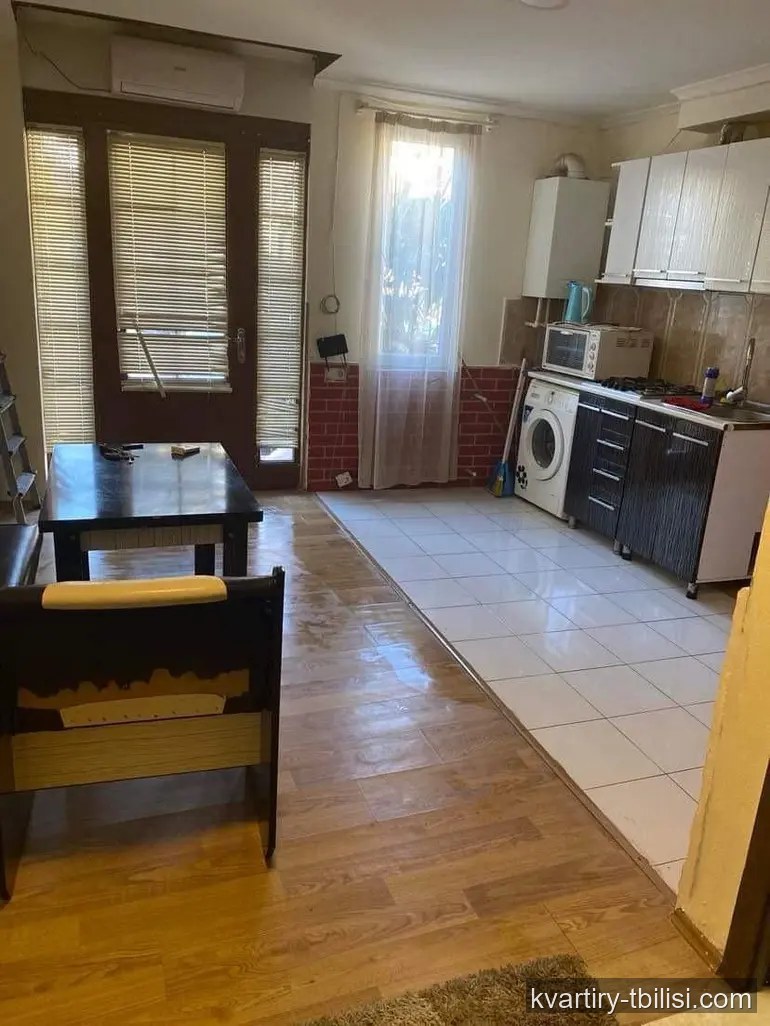 Трёхкомнатная квартира в Чугурети — 800 USD/мес | Tbilisi Homes