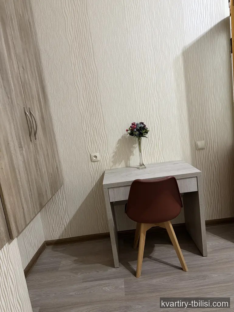 3-bedroom Apartment for rent in Chugureti, Tbilisi, 80 sqm, floor 2/3 — 800 USD/month | Tbilisi Homes