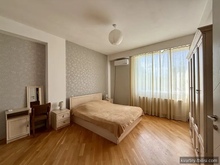 3-bedroom Apartment for rent in Chugureti, Tbilisi, 100 sqm, floor 4/11 — 1 050 USD/month | Tbilisi Homes