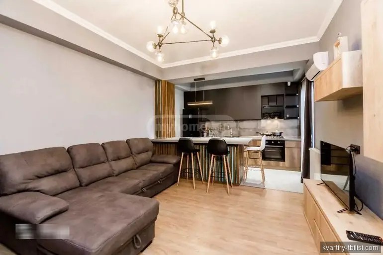 Четырёхкомнатная квартира в Чугурети — 1 100 USD/мес | Tbilisi Homes