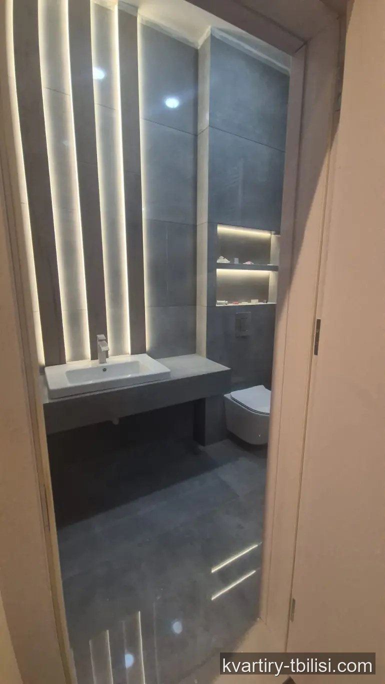 4-bedroom apartment