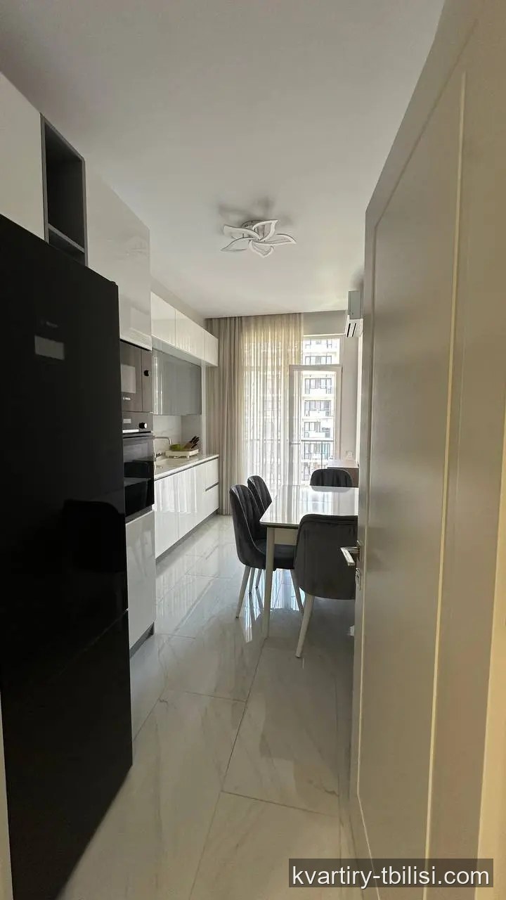 Трёхкомнатная квартира в Дидубе — 900 USD/мес | Tbilisi Homes