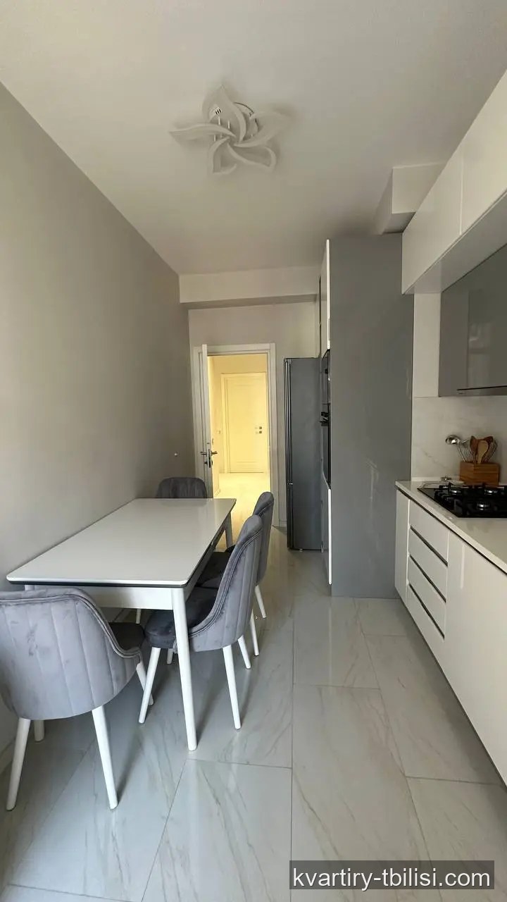 Трёхкомнатная квартира в Дидубе — 900 USD/мес | Tbilisi Homes