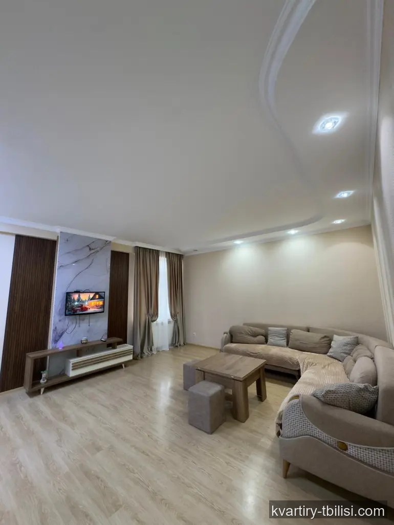 4-bedroom apartment