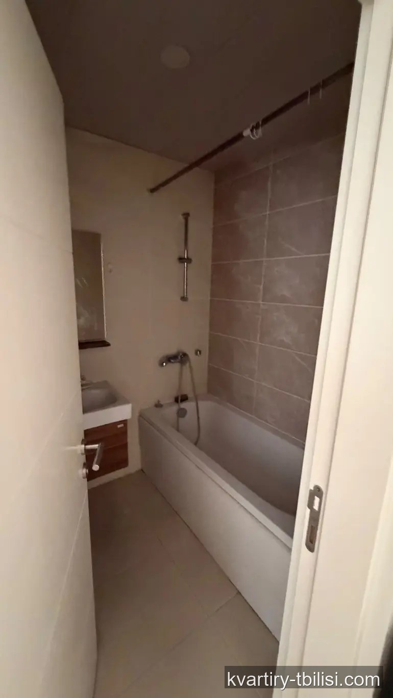 4-bedroom Apartment for rent in Digomi 1-9, Tbilisi, 100 sqm, floor 7/22 — 900 USD/month | Tbilisi Homes