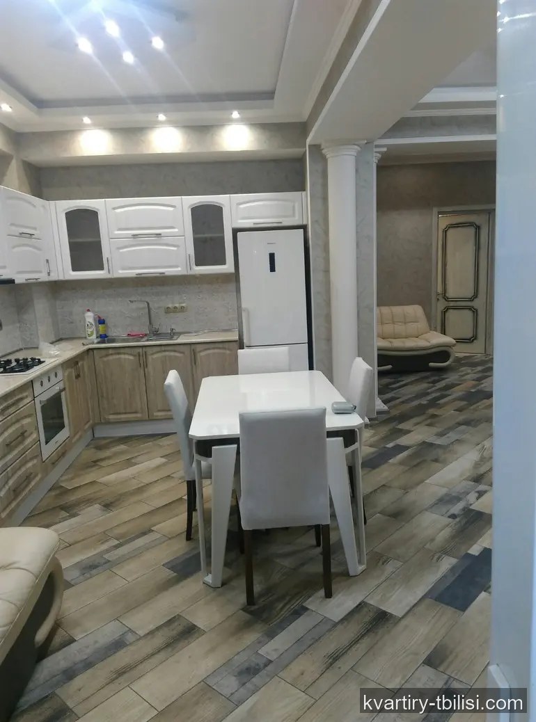 Трёхкомнатная квартира в Дигомском массиве — 900 USD/мес | Tbilisi Homes