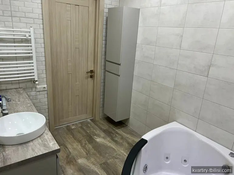 Четырёхкомнатная квартира в Глдани — 900 USD/мес | Tbilisi Homes