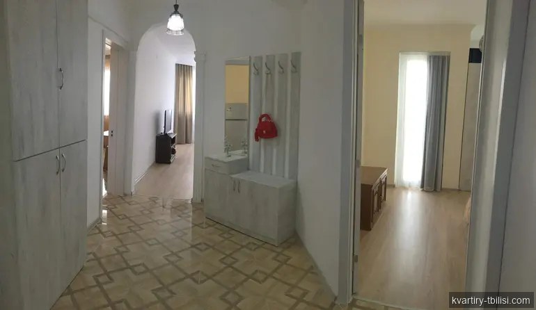 Трёхкомнатная квартира в Исани — 550 USD/мес | Tbilisi Homes