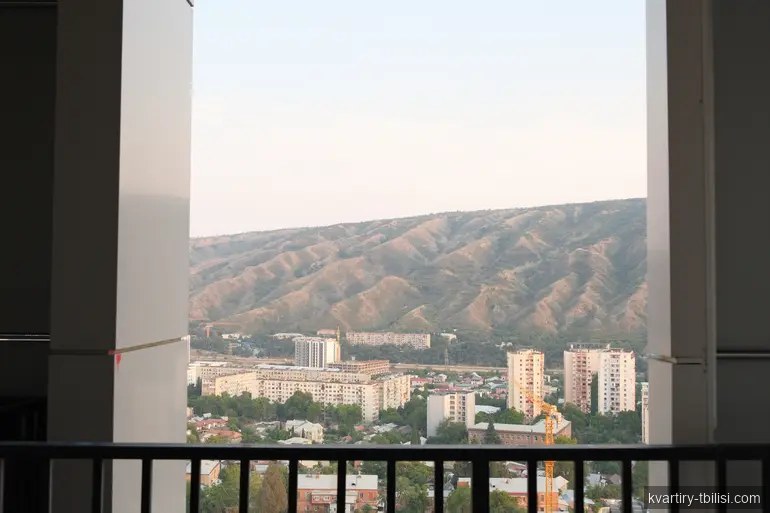 ქირავდება 3 ოთახიანი ბინა ისანში, 98 მ², 20/22 სართული — 900 USD/თვეში | Tbilisi Homes