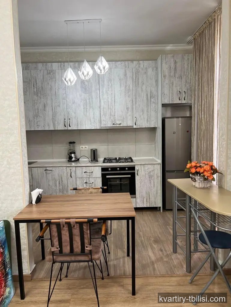 Четырёхкомнатная квартира в Исани — 1 000 USD/мес | Tbilisi Homes