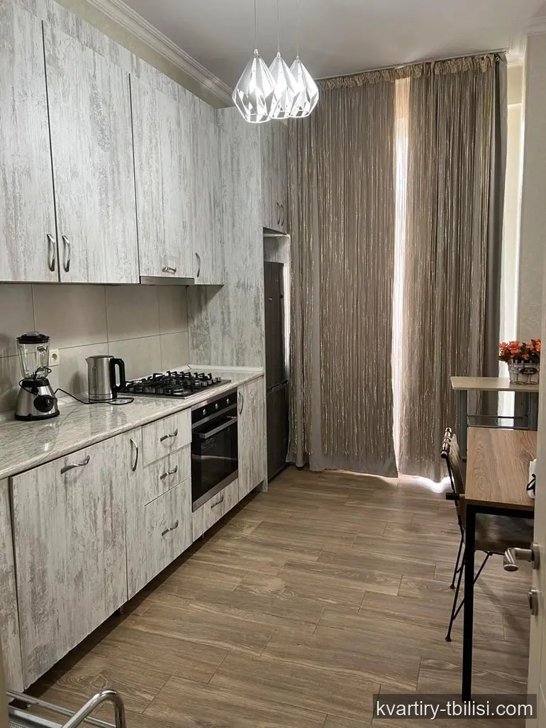 Четырёхкомнатная квартира в Исани — 1 000 USD/мес | Tbilisi Homes
