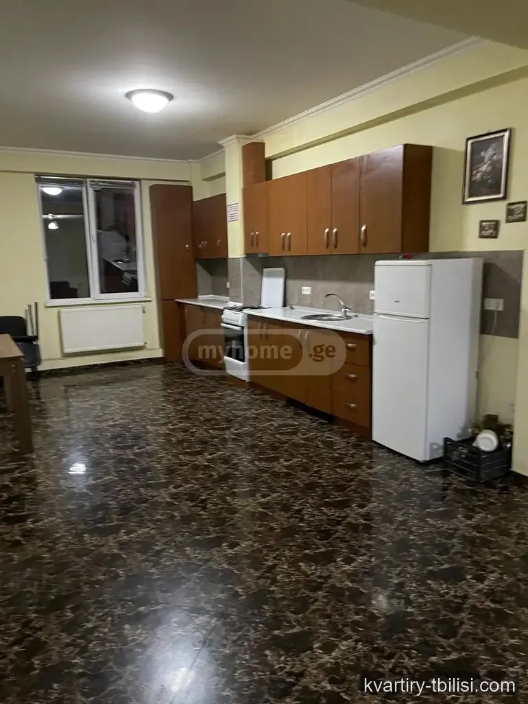 5-комнатная квартира в Исани — 1 100 USD/мес | Tbilisi Homes