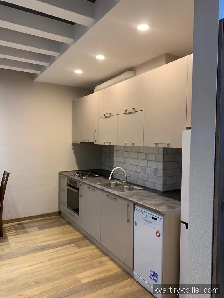 3-bedroom Apartment for rent in Krtsanisi, Tbilisi, 65 sqm, floor 4/8 — 670 USD/month | Tbilisi Homes