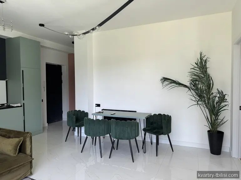 3-bedroom Apartment for rent in Krtsanisi, Tbilisi, 76 sqm, floor 3/5 — 2 000 USD/month | Tbilisi Homes
