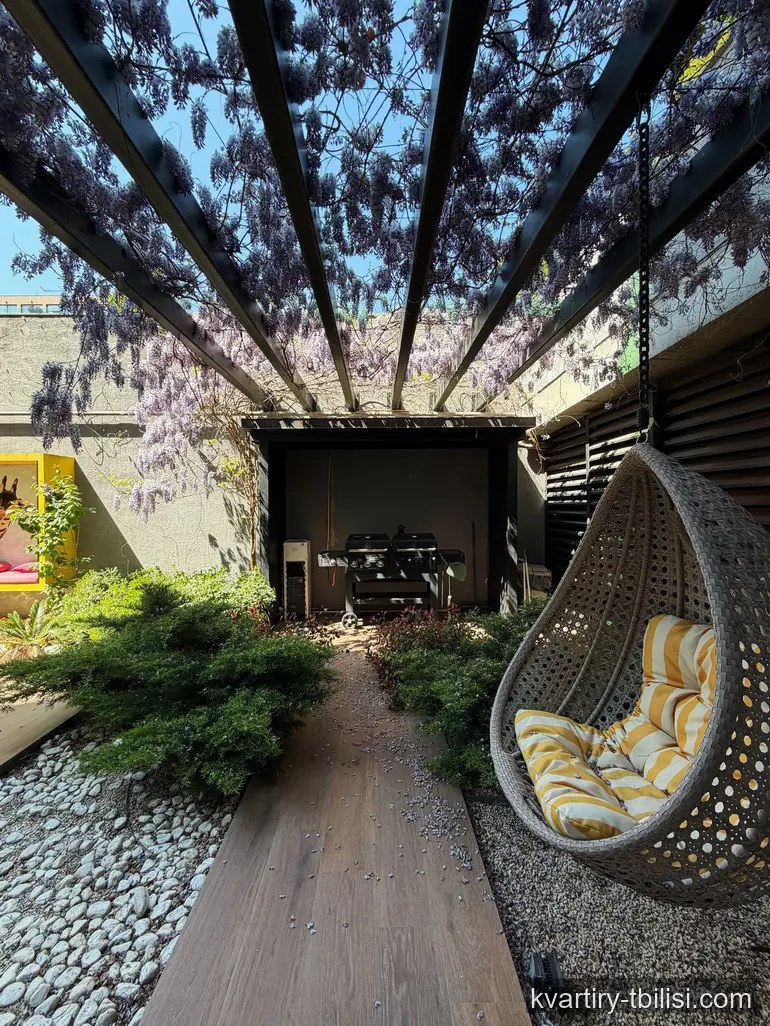 4-bedroom Apartment for rent in Krtsanisi, Tbilisi, 265 sqm, floor 1/5 — 4 500 USD/month | Tbilisi Homes