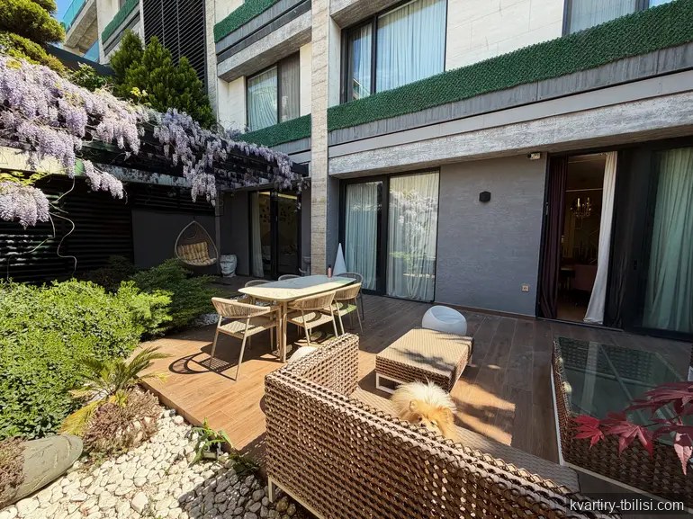 4-bedroom Apartment for rent in Krtsanisi, Tbilisi, 265 sqm, floor 1/5 — 4 500 USD/month | Tbilisi Homes
