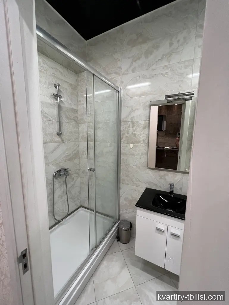 3-bedroom Apartment for rent in Kukia, Tbilisi, 56 sqm, floor 2/2 — 610 USD/month | Tbilisi Homes