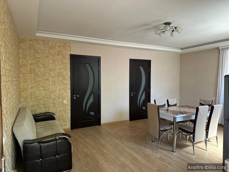 Трёхкомнатная квартира в Кукиа — 498 USD/мес | Tbilisi Homes