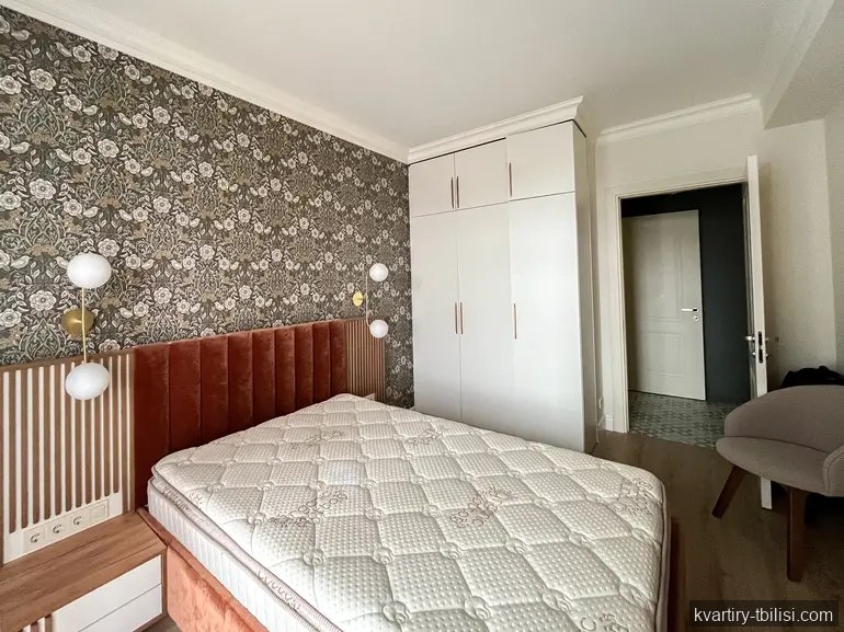 Трёхкомнатная квартира в Кукиа — 900 USD/мес | Tbilisi Homes