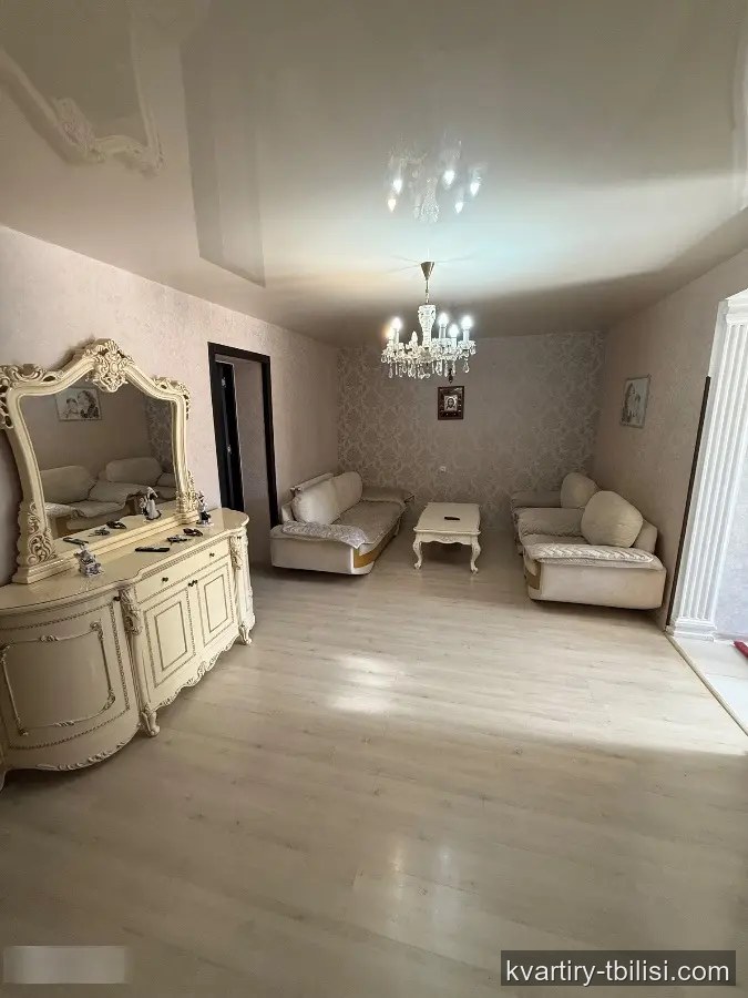 3-bedroom apartment