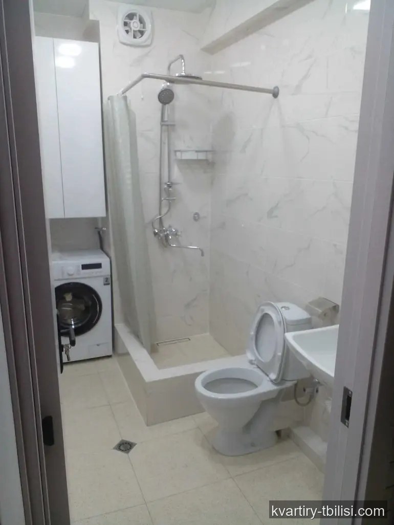ქირავდება 3 ოთახიანი ბინა მოსკოვის გამზირზე, 50 მ², 2/8 სართული — 600 USD/თვეში | Tbilisi Homes