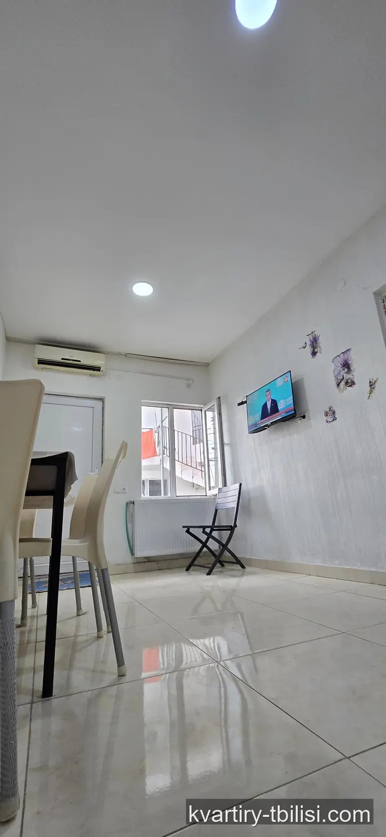 Трёхкомнатная квартира на Московском проспекте — 457 USD/мес | Tbilisi Homes