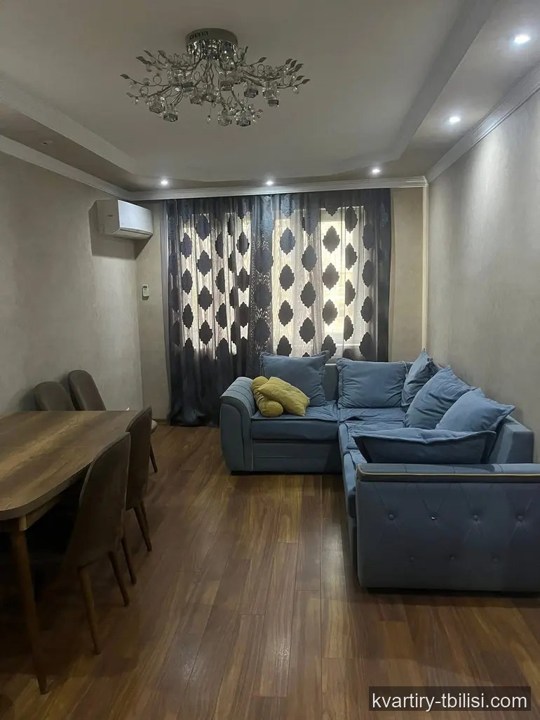 Трёхкомнатная квартира на Московском проспекте — 500 USD/мес | Tbilisi Homes