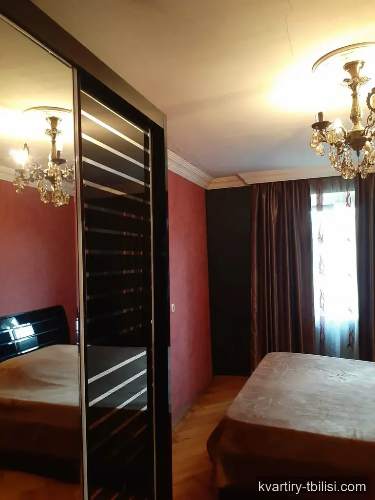 Трёхкомнатная квартира на Московском проспекте — 459 USD/мес | Tbilisi Homes