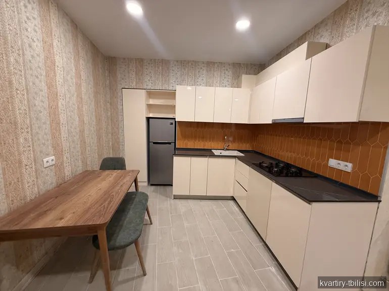 Однокомнатная квартира на Мтацминде — 450 USD/мес | Tbilisi Homes