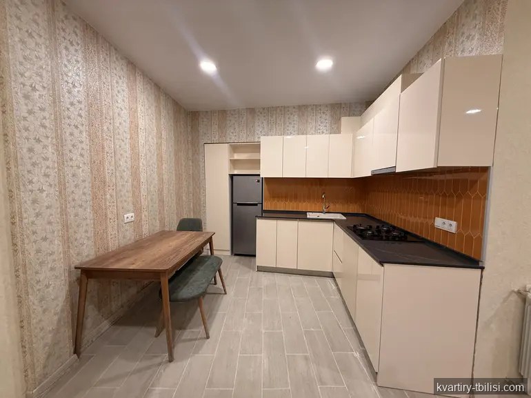 Однокомнатная квартира на Мтацминде — 450 USD/мес | Tbilisi Homes