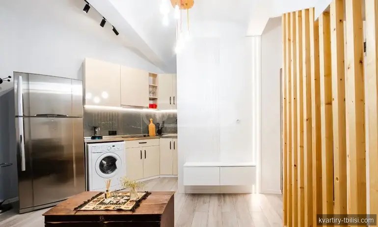 Однокомнатная квартира на Мтацминде — 400 USD/мес | Tbilisi Homes