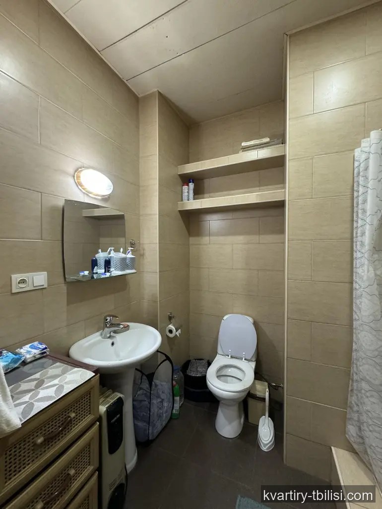 1-bedroom Apartment for rent in Mtatsminda, Tbilisi, 38 sqm, floor 2/3 — 496 USD/month | Tbilisi Homes