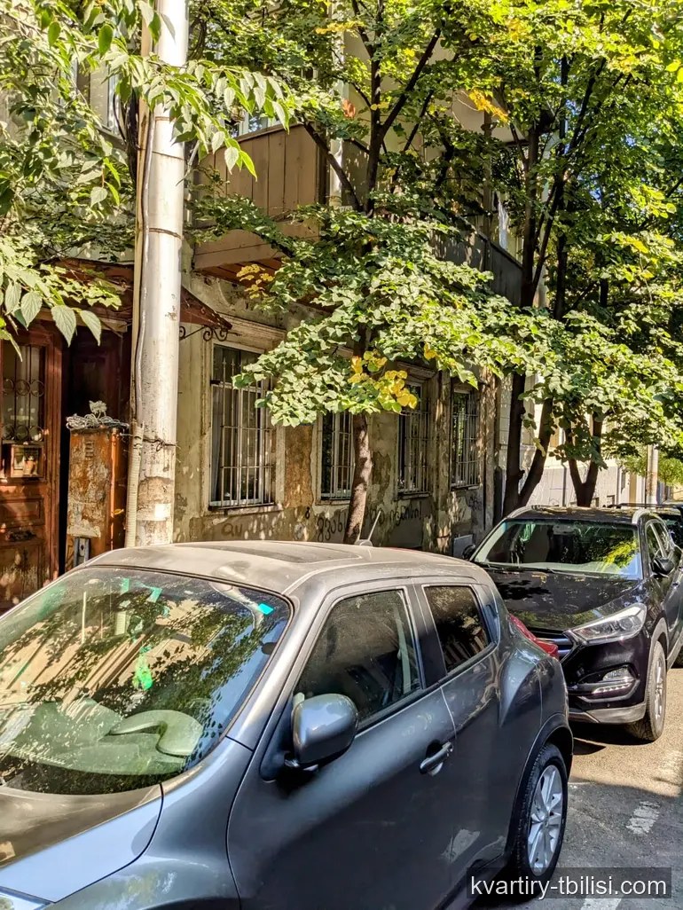 Двухкомнатная квартира на Мтацминде — 500 USD/мес | Tbilisi Homes
