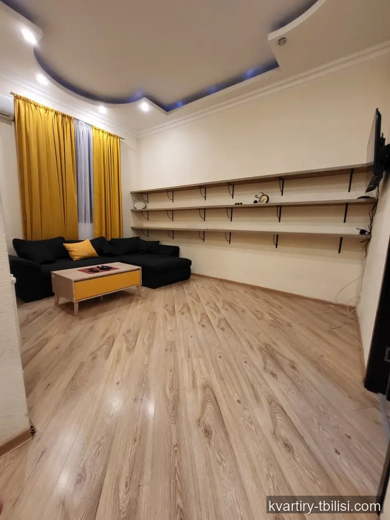 2-bedroom Apartment for rent in Mtatsminda, Tbilisi, 50 sqm, floor 1/6 — 600 USD/month | Tbilisi Homes