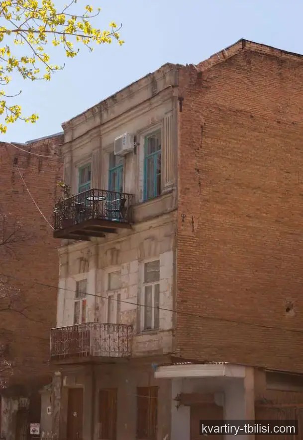 2-bedroom Apartment for rent in Mtatsminda, Tbilisi, 60 sqm, floor 3/3 — 850 USD/month | Tbilisi Homes